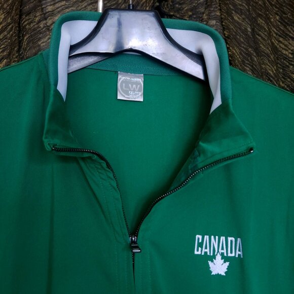 Big name in sportswear B'ful Level Wear soft inside, pockets full zip CANADA - Picture 1 of 5